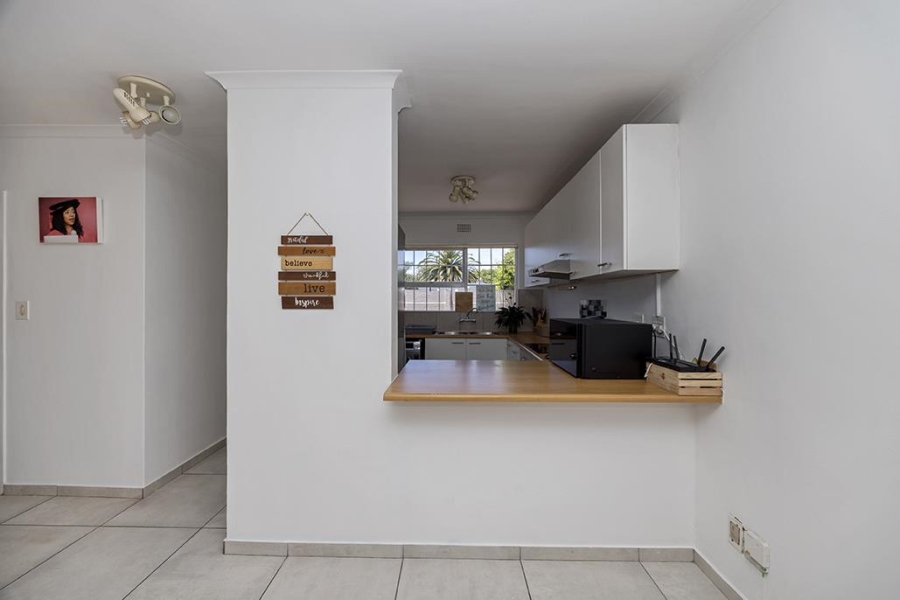 2 Bedroom Property for Sale in Table View Western Cape